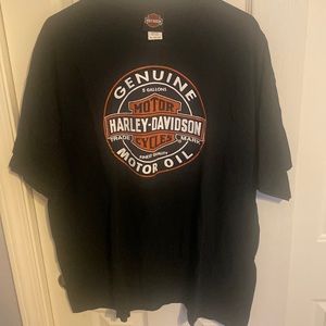 Harley-Davidson T-Shirt.